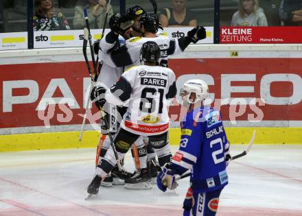 EBEL. Eishockey Bundesliga. EC VSV gegen DEC Dornbirn Bulldogs. Torjubel Kevin Macierzynski, Stefan Haeussle, Michael Parks (Dornbirn). Villach, am 23.9.2018.
Foto: Kuess 


---
pressefotos, pressefotografie, kuess, qs, qspictures, sport, bild, bilder, bilddatenbank