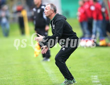 Fussball Unterliga Ost. Grafenstein gegen Donau. Trainer Wolfgang Thun-Hohenstein (Donau). Grafenstein, am 22.9.2018.
Foto: Kuess
---
pressefotos, pressefotografie, kuess, qs, qspictures, sport, bild, bilder, bilddatenbank