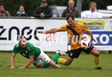 Fussball Unterliga Ost. Grafenstein gegen Donau. Fabian Strasser (Grafenstein), Wolfgang Schoenthaler (Donau). Grafenstein, am 22.9.2018.
Foto: Kuess
---
pressefotos, pressefotografie, kuess, qs, qspictures, sport, bild, bilder, bilddatenbank