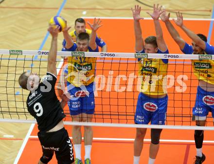 Volleyball. DenizBank AG Volley League Men. SK Posojilnica Aich/Dob gegen SG Union Raiffeisen Waldviertel. Marrkus Keel, Nicolai Grabmueller, Maximilian Landfahrer, (Aich/Dob), Rudinei Boff  (Waldviertel). Bleiburg, am 29.9.2018.
Foto: Kuess
---
pressefotos, pressefotografie, kuess, qs, qspictures, sport, bild, bilder, bilddatenbank
