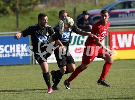 Fussball Kaerntner Liga. Bleiburg gegen SAK. Adnan Besic, (Bleiburg), Darjan Aleksic (SAK). Bleiburg, am 29.9.2018.
Foto: Kuess
---
pressefotos, pressefotografie, kuess, qs, qspictures, sport, bild, bilder, bilddatenbank