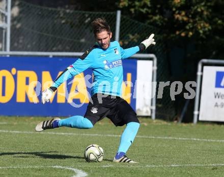 Fussball Kaerntner Liga. Bleiburg gegen SAK. Thomas Poek (Bleiburg). Bleiburg, am 29.9.2018.
Foto: Kuess
---
pressefotos, pressefotografie, kuess, qs, qspictures, sport, bild, bilder, bilddatenbank