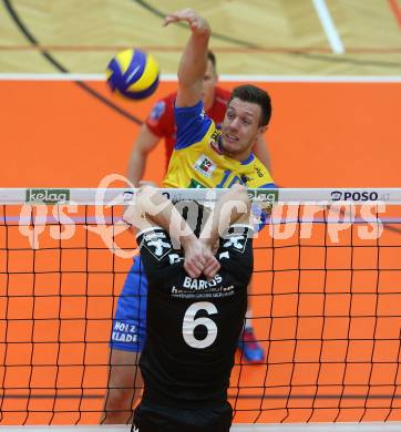 Volleyball. DenizBank AG Volley League Men. SK Posojilnica Aich/Dob gegen SG Union Raiffeisen Waldviertel. Matej Koek,  (Aich/Dob), Pavel Bartos (Waldviertel). Bleiburg, am 29.9.2018.
Foto: Kuess
---
pressefotos, pressefotografie, kuess, qs, qspictures, sport, bild, bilder, bilddatenbank