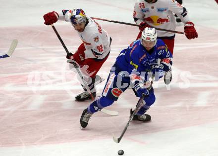 EBEL. Eishockey Bundesliga. EC VSV gegen EC Red Bull Salzburg. 		Lahoda Alexander (VSV), Viveiros Layne (Salzburg). Villach, am 5.10.2018.
Foto: Kuess 


---
pressefotos, pressefotografie, kuess, qs, qspictures, sport, bild, bilder, bilddatenbank