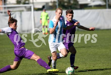 Fussball 1. KLasse C. SK Austria Klagenfurt Amateure gegen Launsdorf. Jonas Mueller,  Admir Jasic (Klagenfurt), Manuel Leitgeb (Launsdorf). Klagenfurt, am 30.9.2018.
Foto: Kuess
---
pressefotos, pressefotografie, kuess, qs, qspictures, sport, bild, bilder, bilddatenbank