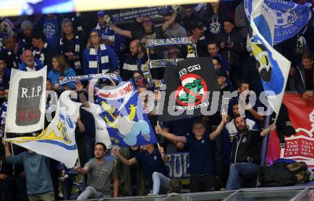 EBEL. Eishockey Bundesliga. EC VSV gegen EC Red Bull Salzburg. Fans (VSV). Villach, am 5.10.2018.
Foto: Kuess 


---
pressefotos, pressefotografie, kuess, qs, qspictures, sport, bild, bilder, bilddatenbank