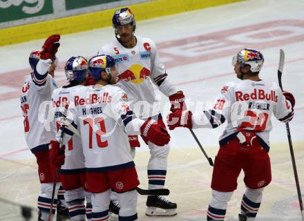 EBEL. Eishockey Bundesliga. EC VSV gegen EC Red Bull Salzburg. Torjubel Donique Heinrich, Jogn Hughes, Thomas Raffl, Brent Regner (Salzburg). Villach, am 5.10.2018.
Foto: Kuess 


---
pressefotos, pressefotografie, kuess, qs, qspictures, sport, bild, bilder, bilddatenbank