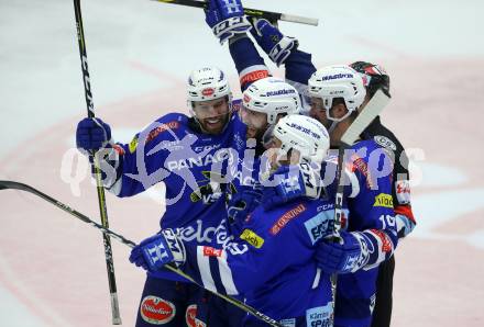 EBEL. Eishockey Bundesliga. EC VSV gegen KAC. Torjubel Jason Desantis, MacGregor Sharp, Blaine Down, Stefan Bacher (VSV). Villach, am 7.10.2018.
Foto: Kuess 


---
pressefotos, pressefotografie, kuess, qs, qspictures, sport, bild, bilder, bilddatenbank