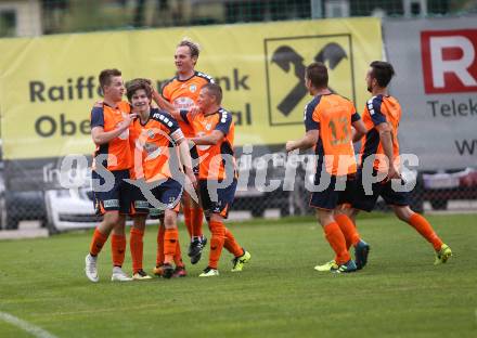 Fussball. 2. Klasse A. Oberes Moelltal gegen Grafendorf. Torjubel Christian Brandstaetter, Fabio Steiner, Kai Brandstaetter, Emanuel Kollmitzer, Helmut Fercher  (Oberes Moelltal). Rangersdorf, 6.10.2018.
Foto: Kuess
---
pressefotos, pressefotografie, kuess, qs, qspictures, sport, bild, bilder, bilddatenbank