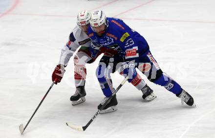 EBEL. Eishockey Bundesliga. EC VSV gegen KAC. Markus Schlacher,  (VSV), Charles Robin Gartner (KAC). Villach, am 7.10.2018.
Foto: Kuess 


---
pressefotos, pressefotografie, kuess, qs, qspictures, sport, bild, bilder, bilddatenbank