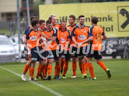 Fussball. 2. Klasse A. Oberes Moelltal gegen Grafendorf. Torjubel (Oberes Moelltal). Rangersdorf, 6.10.2018.
Foto: Kuess
---
pressefotos, pressefotografie, kuess, qs, qspictures, sport, bild, bilder, bilddatenbank