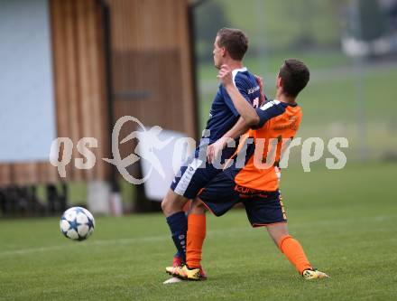 Fussball. 2. Klasse A. Oberes Moelltal gegen Grafendorf. Christian Brandstaetter (Oberes Moelltal), Stefan Steinwender (Grafendorf). Rangersdorf, 6.10.2018.
Foto: Kuess
---
pressefotos, pressefotografie, kuess, qs, qspictures, sport, bild, bilder, bilddatenbank