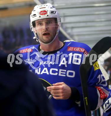 EBEL. Eishockey Bundesliga. EC VSV gegen Fehervar AV 19. MacGregor Sharp (VSV). Villach, am 12.10.2018.
Foto: Kuess 


---
pressefotos, pressefotografie, kuess, qs, qspictures, sport, bild, bilder, bilddatenbank