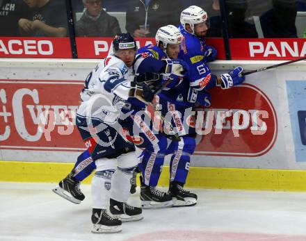 EBEL. Eishockey Bundesliga. EC VSV gegen Fehervar AV 19. Stefan Bacher, Patrick Spannring, (VSV), Arttu Luttinen  (Alba Volan). Villach, am 12.10.2018.
Foto: Kuess 


---
pressefotos, pressefotografie, kuess, qs, qspictures, sport, bild, bilder, bilddatenbank
