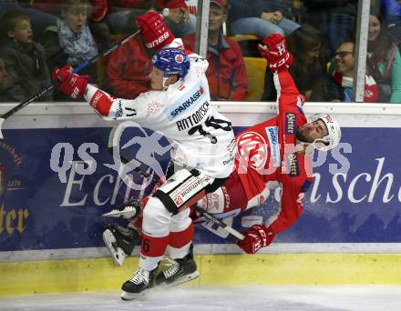 EBEL. Eishockey Bundesliga. KAC gegen HC TWK Innsbruck. Martin Schumnig, (KAC),  Sam Antonitsch (Innsbruck). Klagenfurt, am 14.10.2018.
Foto: Kuess

---
pressefotos, pressefotografie, kuess, qs, qspictures, sport, bild, bilder, bilddatenbank