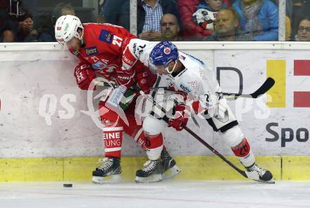EBEL. Eishockey Bundesliga. KAC gegen HC TWK Innsbruck. Thomas Hundertpfund,  (KAC), Lubomir Stach (Innsbruck). Klagenfurt, am 14.10.2018.
Foto: Kuess

---
pressefotos, pressefotografie, kuess, qs, qspictures, sport, bild, bilder, bilddatenbank