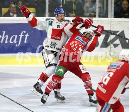 EBEL. Eishockey Bundesliga. KAC gegen HC TWK Innsbruck.  Marcel Witting,  (KAC), Nicholas Ross (Innsbruck). Klagenfurt, am 14.10.2018.
Foto: Kuess

---
pressefotos, pressefotografie, kuess, qs, qspictures, sport, bild, bilder, bilddatenbank