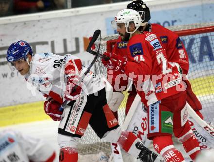 EBEL. Eishockey Bundesliga. KAC gegen HC TWK Innsbruck. Steven Strong, (KAC), Mario Lamoureux  (Innsbruck). Klagenfurt, am 14.10.2018.
Foto: Kuess

---
pressefotos, pressefotografie, kuess, qs, qspictures, sport, bild, bilder, bilddatenbank