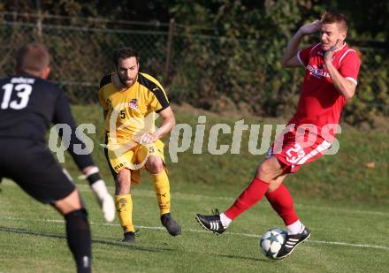 Fussball Kaerntner Liga. ATUS Ferlach gegen KAC 1909. Dejan Kern (Ferlach), Helmut Koenig (KAC). Ferlach, am 13.10.2018.
Foto: Kuess
---
pressefotos, pressefotografie, kuess, qs, qspictures, sport, bild, bilder, bilddatenbank