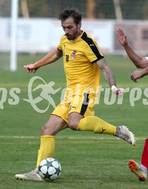 Fussball Kaerntner Liga. ATUS Ferlach gegen KAC 1909.  Harald Pichler (KAC). Ferlach, am 13.10.2018.
Foto: Kuess
---
pressefotos, pressefotografie, kuess, qs, qspictures, sport, bild, bilder, bilddatenbank