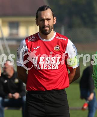 Fussball Kaerntner Liga. Woelfnitz gegen Spittal/Drau. Daniel Trupp  (Woelfnitz). Woelfnitz, am 13.10.2018.
Foto: Kuess
---
pressefotos, pressefotografie, kuess, qs, qspictures, sport, bild, bilder, bilddatenbank