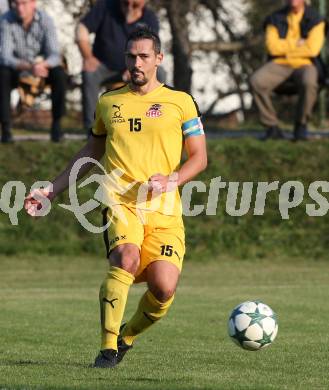 Fussball Kaerntner Liga. ATUS Ferlach gegen KAC 1909.  Manuel Wallner (KAC). Ferlach, am 13.10.2018.
Foto: Kuess
---
pressefotos, pressefotografie, kuess, qs, qspictures, sport, bild, bilder, bilddatenbank