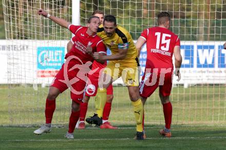 Fussball Kaerntner Liga. ATUS Ferlach gegen KAC 1909. Thomas Ogris,   (Ferlach), Manuel Wallner (KAC). Ferlach, am 13.10.2018.
Foto: Kuess
---
pressefotos, pressefotografie, kuess, qs, qspictures, sport, bild, bilder, bilddatenbank