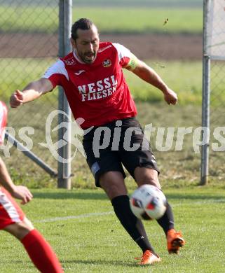 Fussball Kaerntner Liga. Woelfnitz gegen Spittal/Drau. Daniel Trupp (Woelfnitz). Woelfnitz, am 13.10.2018.
Foto: Kuess
---
pressefotos, pressefotografie, kuess, qs, qspictures, sport, bild, bilder, bilddatenbank