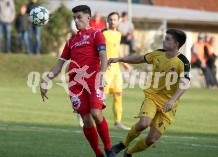 Fussball Kaerntner Liga. ATUS Ferlach gegen KAC 1909.  Lukas Jaklitsch,  (Ferlach), Patrick Legner (KAC). Ferlach, am 13.10.2018.
Foto: Kuess
---
pressefotos, pressefotografie, kuess, qs, qspictures, sport, bild, bilder, bilddatenbank