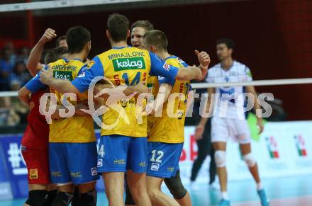 Volleyball Champions League. SK Posojilnica Aich/Dob gegen Lycurgus Groningen (NED). Jubel (Aich/Dob). Klagenfurt, am 17.10.2018.
Foto: Kuess
---
pressefotos, pressefotografie, kuess, qs, qspictures, sport, bild, bilder, bilddatenbank
