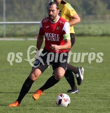 Fussball Kaerntner Liga. Woelfnitz gegen Spittal/Drau. Daniel Trupp  (Spittal). Woelfnitz, am 13.10.2018.
Foto: Kuess
---
pressefotos, pressefotografie, kuess, qs, qspictures, sport, bild, bilder, bilddatenbank