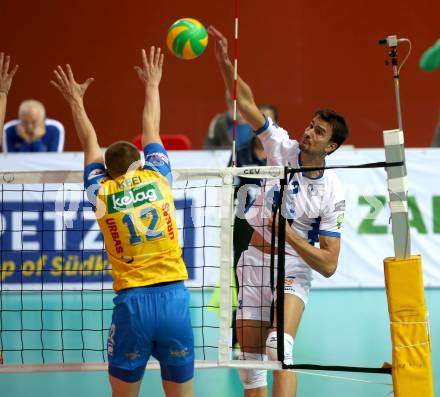 Volleyball Champions League. SK Posojilnica Aich/Dob gegen Lycurgus Groningen (NED). Marrkus Keel,  (Aich/Dob), Wytze Kooistra (Groningen). Klagenfurt, am 17.10.2018.
Foto: Kuess
---
pressefotos, pressefotografie, kuess, qs, qspictures, sport, bild, bilder, bilddatenbank