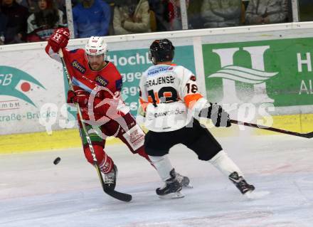 EBEL. Eishockey Bundesliga. KAC gegen Moser Medical Graz99ers. Thomas Hundertpfund, (KAC), Ograjensek Ken (Graz). Klagenfurt, am 19.10.2018.
Foto: Kuess

---
pressefotos, pressefotografie, kuess, qs, qspictures, sport, bild, bilder, bilddatenbank