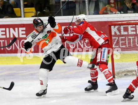 EBEL. Eishockey Bundesliga. KAC gegen Moser Medical Graz99ers.  	Strong Steven (KAC), Oleksuk Travis (Graz). Klagenfurt, am 19.10.2018.
Foto: Kuess

---
pressefotos, pressefotografie, kuess, qs, qspictures, sport, bild, bilder, bilddatenbank