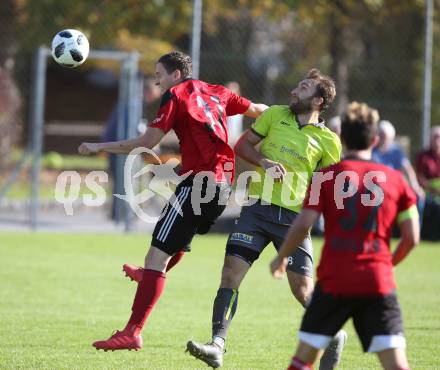 Fussball. Kaerntner Liga. St Jakob Rosental gegen Lind. Alexander Stroj (St Jakob), Mario Zagler (Lind). St. Jakob am 20.10.2018.
Foto: Kuess

---
pressefotos, pressefotografie, kuess, qs, qspictures, sport, bild, bilder, bilddatenbank