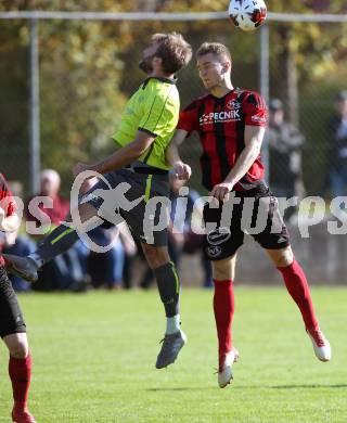 Fussball. Kaerntner Liga. St Jakob Rosental gegen Lind. Adis Osmanagic (St Jakob), Mario Zagler (Lind). St. Jakob am 20.10.2018.
Foto: Kuess

---
pressefotos, pressefotografie, kuess, qs, qspictures, sport, bild, bilder, bilddatenbank