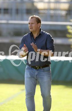 Fussball. Kaerntner Liga. St Jakob Rosental gegen Lind. Trainer 	Alexander Suppantschitsch (St Jakob). St. Jakob am 20.10.2018.
Foto: Kuess

---
pressefotos, pressefotografie, kuess, qs, qspictures, sport, bild, bilder, bilddatenbank