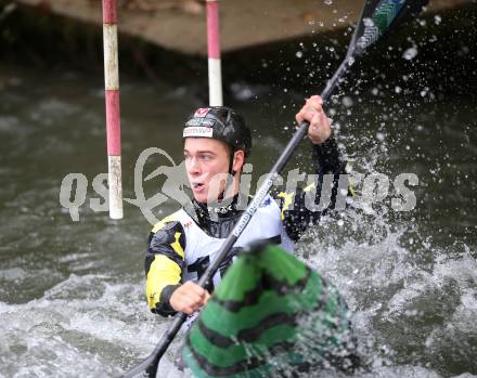 Kayak. Alpe Adria Kanu Slalom.  Felix Oschmautz.  Gurk (Fluss), 7.10.2018.
Foto: Kuess
---
pressefotos, pressefotografie, kuess, qs, qspictures, sport, bild, bilder, bilddatenbank