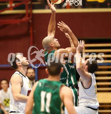 Basketball 2. Bundesliga. Grunddurchgang. 2. Runde. Woerthersee Piraten gegen Dornbirn Lions. Jan Arne Apschner,  (Piraten), Aron Thorell Walker (Lions). Klagenfurt, am 20.10.2018.
Foto: Kuess
---
pressefotos, pressefotografie, kuess, qs, qspictures, sport, bild, bilder, bilddatenbank