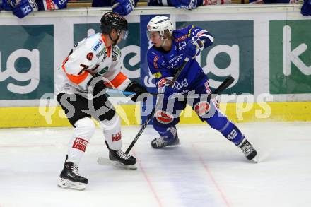 EBEL. Eishockey Bundesliga. EC VSV gegen Moser Medical Graz99ers. Benjamin Lanzinger, (VSV), Erik Kirchschlaeger (Graz). Villach, am 21.10.2018.
Foto: Kuess 


---
pressefotos, pressefotografie, kuess, qs, qspictures, sport, bild, bilder, bilddatenbank