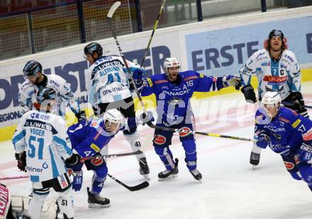 EBEL. Eishockey Bundesliga. EC VSV gegen EHC Liwest Black Wings Linz. Torjubel Wohlfahrt Philipp, Sharp MacGregor, Lahoda Alexander (VSV). Villach, am 28.10.2018.
Foto: Kuess 


---
pressefotos, pressefotografie, kuess, qs, qspictures, sport, bild, bilder, bilddatenbank