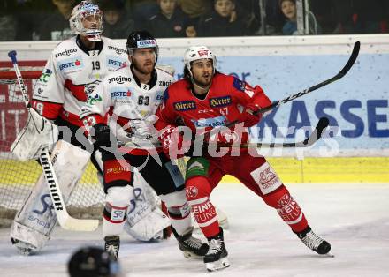 EBEL. Eishockey Bundesliga. KAC gegen HC Orli Znojmo. Marcel Witting,  (KAC), Patrik Parkkonen, Teemu Tapio Lassila (HC Orli Znojmo). Klagenfurt, am 28.10.2018.
Foto: Kuess

---
pressefotos, pressefotografie, kuess, qs, qspictures, sport, bild, bilder, bilddatenbank