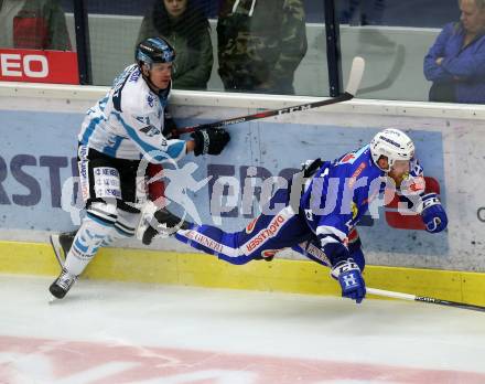 EBEL. Eishockey Bundesliga. EC VSV gegen EHC Liwest Black Wings Linz. 	Fraser Jamie (VSV), Woger Daniel (Linz). Villach, am 28.10.2018.
Foto: Kuess 


---
pressefotos, pressefotografie, kuess, qs, qspictures, sport, bild, bilder, bilddatenbank