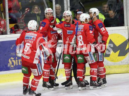 EBEL. Eishockey Bundesliga. KAC gegen Fehervar AV 19. Torjubel Stefan Geier, Thomas Koch, Nicholas Eric Petersen, Martin Schumnig, Charles Robin Gartner (KAC). Klagenfurt, am 28.10.2018.
Foto: Kuess

---
pressefotos, pressefotografie, kuess, qs, qspictures, sport, bild, bilder, bilddatenbank