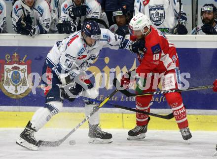 EBEL. Eishockey Bundesliga. KAC gegen Fehervar AV 19. Stefan Geier,  (KAC), Tero Koskiranta (Alba Volan). Klagenfurt, am 28.10.2018.
Foto: Kuess

---
pressefotos, pressefotografie, kuess, qs, qspictures, sport, bild, bilder, bilddatenbank