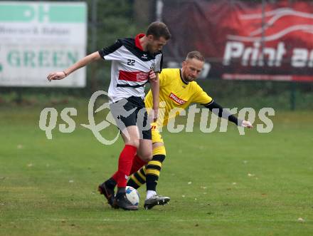 Fussball. Unterliga West. Nussdorf gegen Fuernitz. David Schett (Nussdorf),  Marin Bratic (Fuernitz). Nussdorf, 27.10.2018.
Foto: Kuess
---
pressefotos, pressefotografie, kuess, qs, qspictures, sport, bild, bilder, bilddatenbank