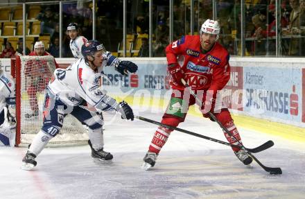 EBEL. Eishockey Bundesliga. KAC gegen Fehervar AV 19. Thomas Hundertpfund,  (KAC), Jonathan Harty (Alba Volan). Klagenfurt, am 28.10.2018.
Foto: Kuess

---
pressefotos, pressefotografie, kuess, qs, qspictures, sport, bild, bilder, bilddatenbank