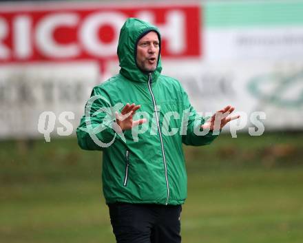 Fussball. Unterliga West. Nussdorf gegen Fuernitz.  Trainer Luka Bratic (Fuernitz). Nussdorf, 27.10.2018.
Foto: Kuess
---
pressefotos, pressefotografie, kuess, qs, qspictures, sport, bild, bilder, bilddatenbank