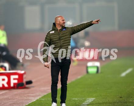 Fussball OEFB Cup. RZ Pellets WAC gegen SK Rapid Wien. Trainer Christian Ilzer (WAC). Wolfsberg, am 31.10.2018.
Foto: Kuess

---
pressefotos, pressefotografie, kuess, qs, qspictures, sport, bild, bilder, bilddatenbank