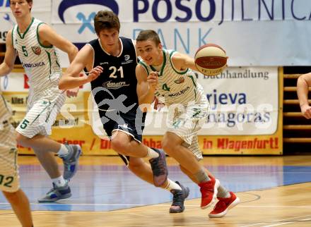 Basketball OEBV Cup. KOS Celovec gegen  BBC Nord Dragonz.  Jan Razdevsek, (KOS), Lukas Knor  (Nord Dragonz). Klagenfurt, am 1.11.2018.
Foto: Kuess
---
pressefotos, pressefotografie, kuess, qs, qspictures, sport, bild, bilder, bilddatenbank